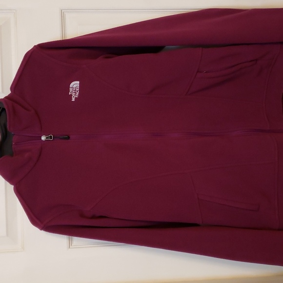 Ladies North Face Jacket - Picture 2 of 5